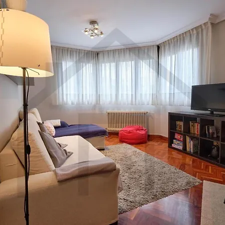 Covadonga Apartamento Daire *