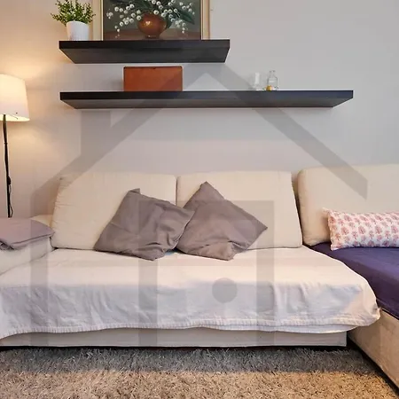 Covadonga Apartamento *